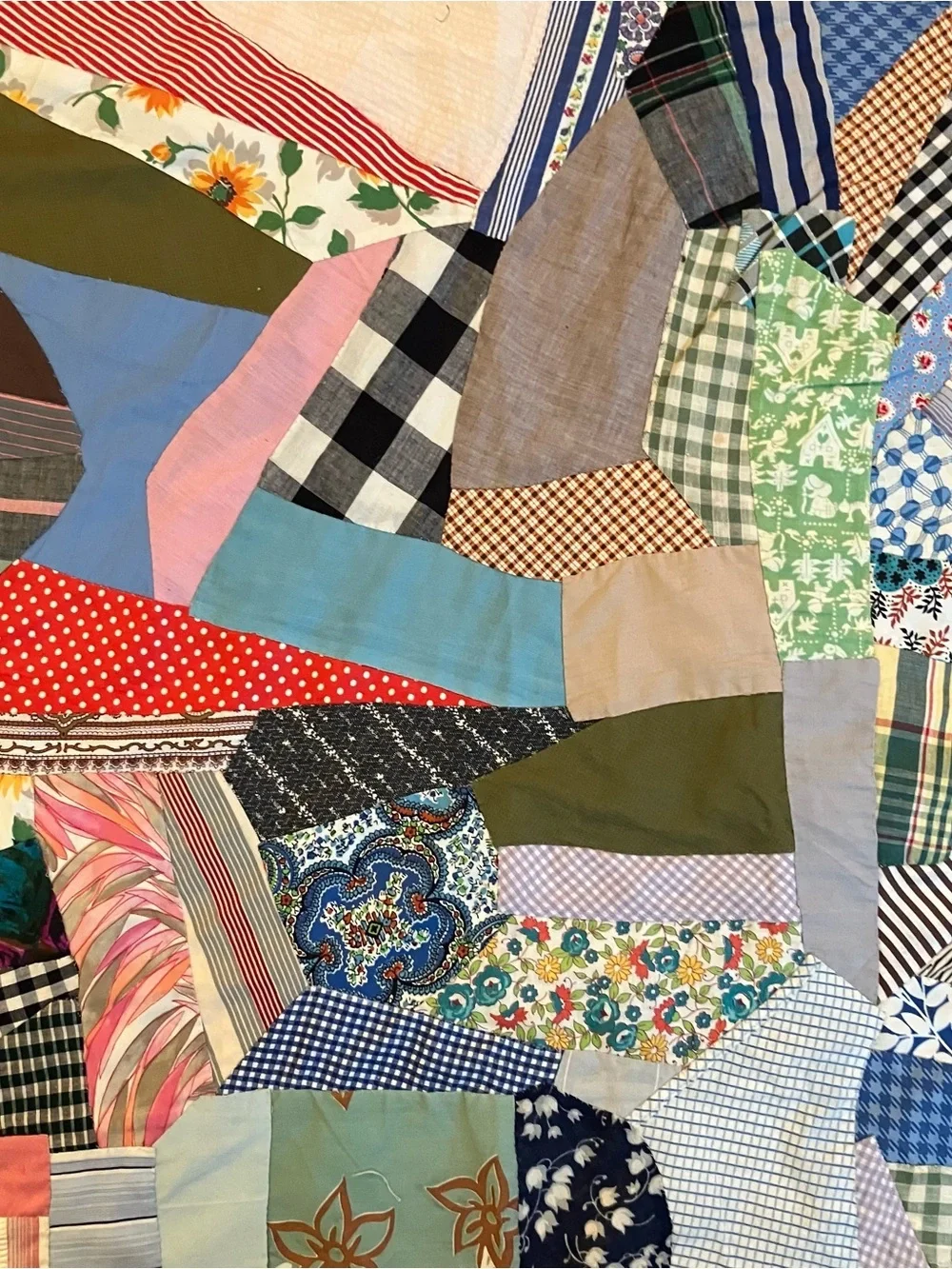 VTG Handmade Hand Pieced Stitched Scrap Crazy 72 x 88 Quilt Top Farmhouse